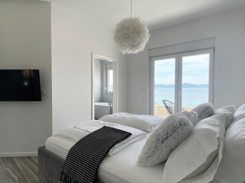 Apartment Beachfront Petar Zadar Bagian luar foto